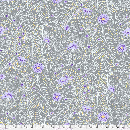 Kaffe Fassett - Ferns - Grey PWGP147-GREYX